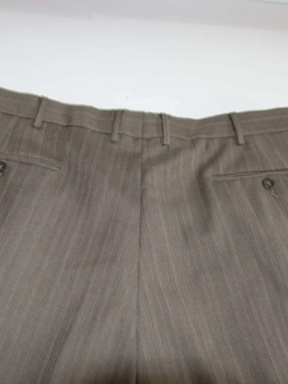 Kilburne and Finch Men's 3 Button Suit Size 46 Long 38 x 28 Brown Wool Striped